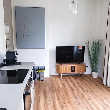 Staylight Stilvolle In Mit Fruehstueck, Kaffee, Kostenloser Parkplatz Und Wohnkueche Celle