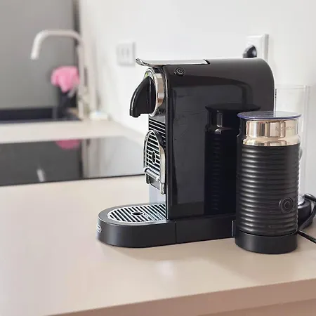 Staylight Stilvolle In Mit Fruehstueck, Kaffee, Kostenloser Parkplatz Und Wohnkueche Apartamento