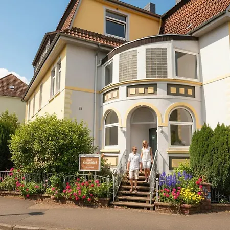 Staylight Stilvolle In Mit Fruehstueck, Kaffee, Kostenloser Parkplatz Und Wohnkueche Celle