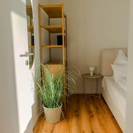 Staylight Stilvolle In Mit Fruehstueck, Kaffee, Kostenloser Parkplatz Und Wohnkueche Celle